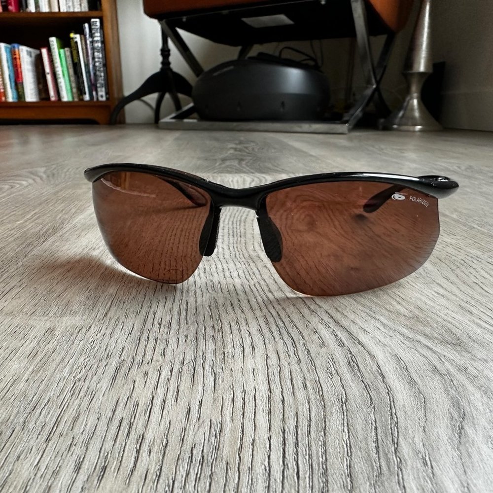 Wrap-around outdoor Sunglasses from bolle